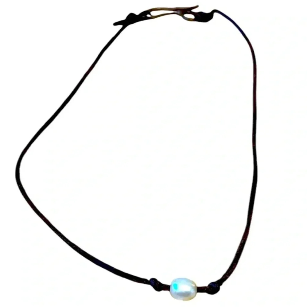 Handmade freshwater pearl with leather strap 16” necklace